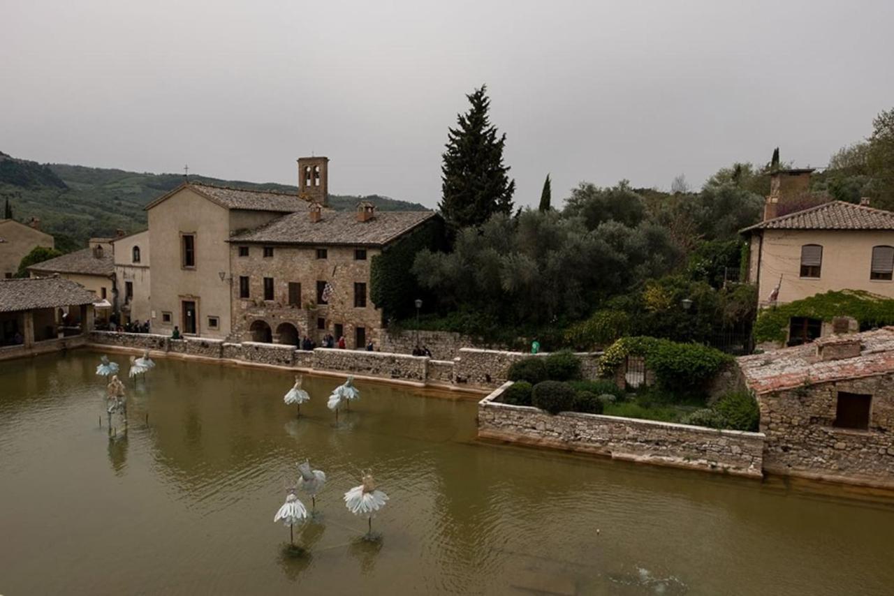 Locanda Il Porcellum Bagno Vignoni Exterior photo
